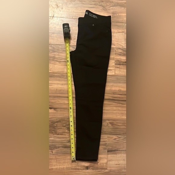 Amazon Essentials Women's Stretch Pull-On Jegging  sz 10 short - Picture 11 of 12